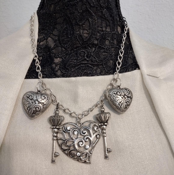 ❤️Heart Necklace - Picture 1 of 2